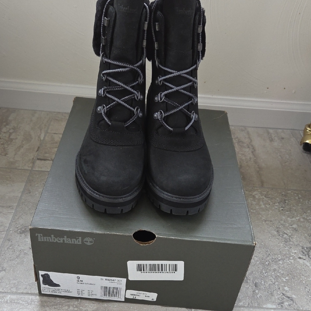 Timberland Black Boots